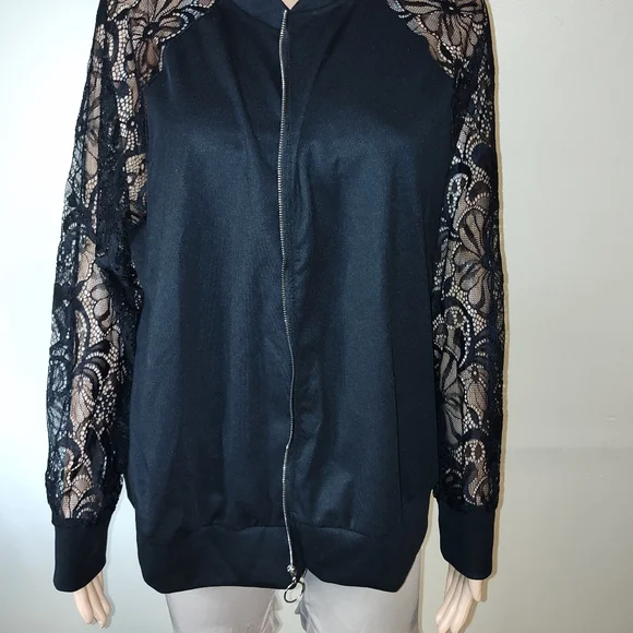 Elegant Black Lace Sleeve Women's Jacket - Picture 4 of 4